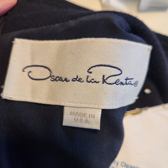 Oscar de la Renta 1990s Black Lbd Wool Shift Dress | Like New| Size 6 Vintage - Picture 13 of 15